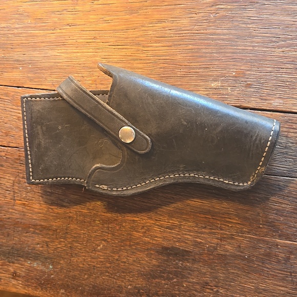 Black Leather Holster - Picture 4 of 6